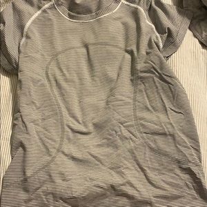 Lululemon Swiftly Tech Short Sleeve